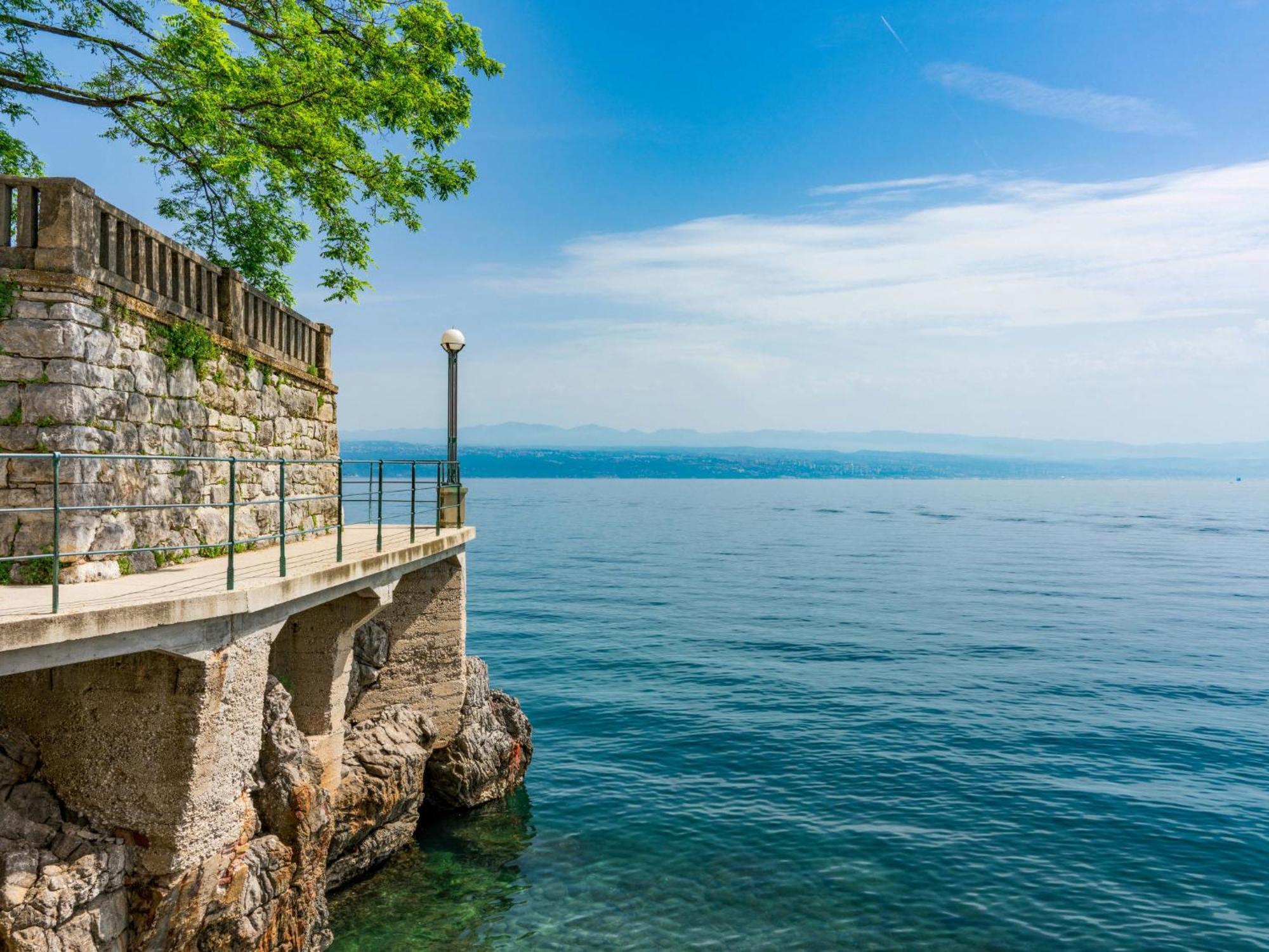 Apartment Hela - Lov512 By Interhome Opatija Exteriör bild
